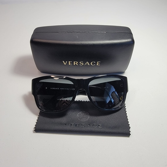Versace VE4275 Medusa Square Sunglasses - Picture 10 of 10